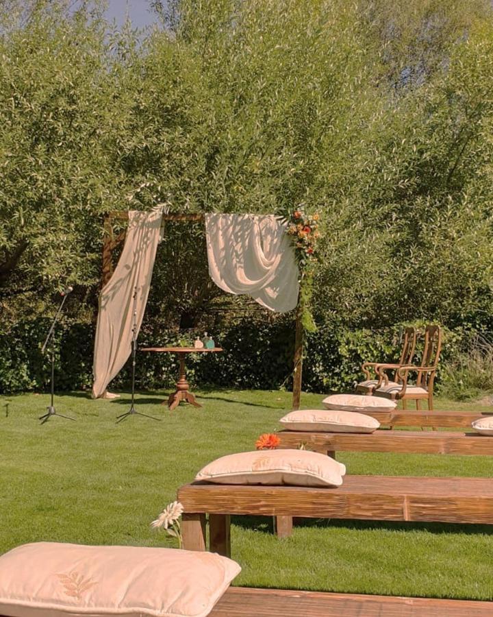 Hotel Ribera Del Corneja 拿瓦费彼迪亚-德科尔 外观 照片