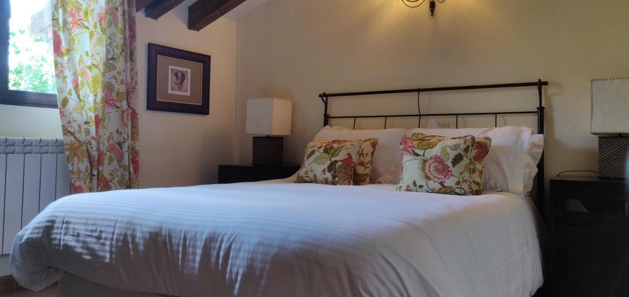 Hotel Ribera Del Corneja 拿瓦费彼迪亚-德科尔 外观 照片